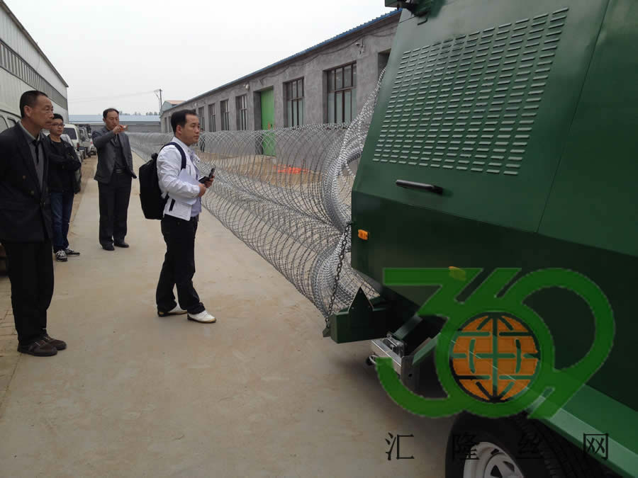 防暴車