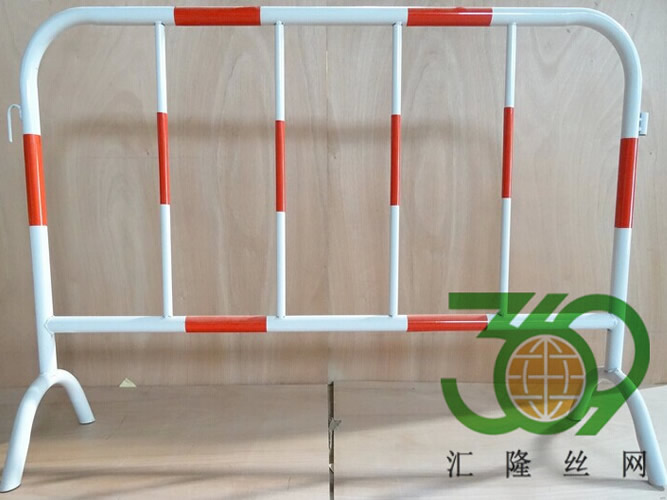 鐵藝移動(dòng)護(hù)欄網(wǎng)